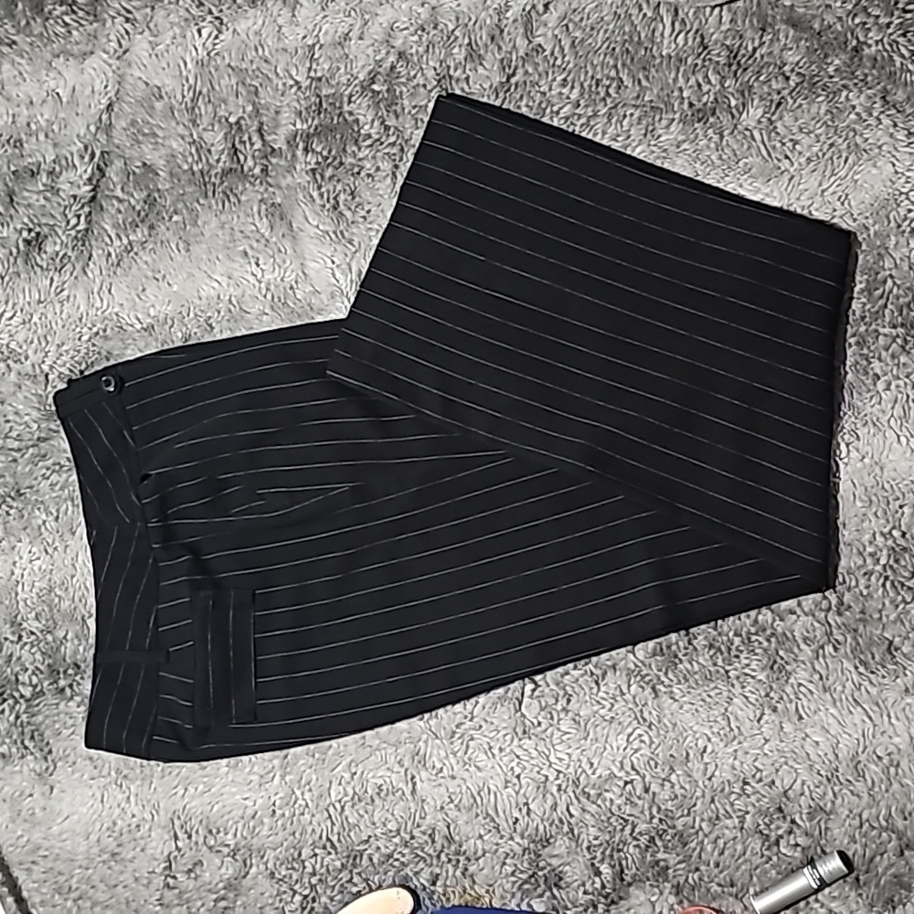 Black stripe Worthington slacks